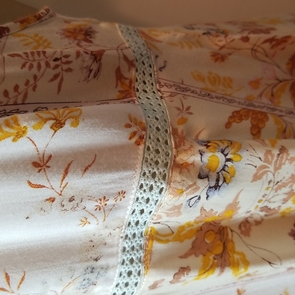 SOMEDAYS LOVIN FLOWERED PRINT FUN & FLIRTY SPAGHETTI STRAP MAXI DRESS - Picture 8 of 8